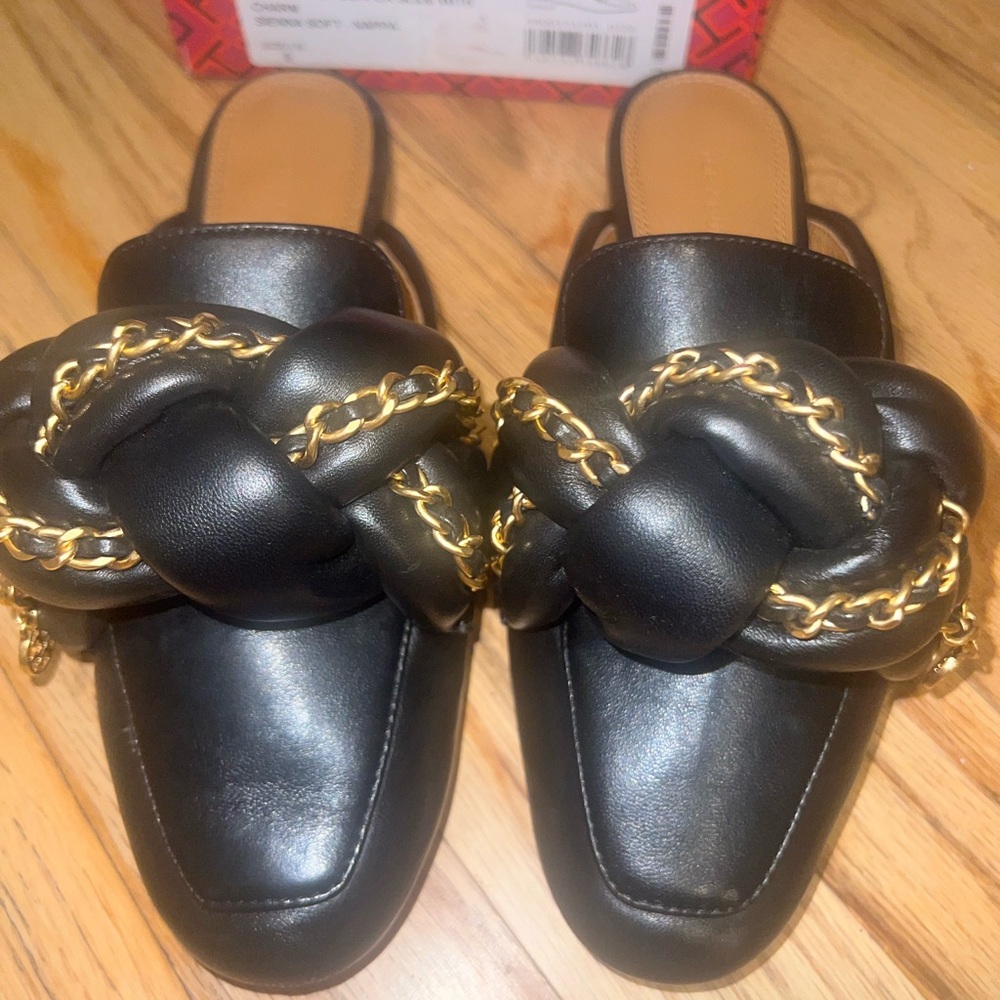 Tory Burch Elegant Black Leather Mules with Gold Chain